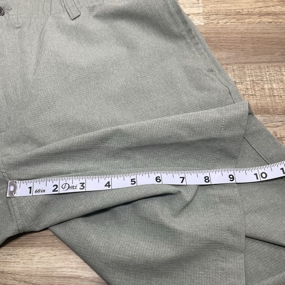 Under Armour UA Match Play Golf Mesh Shorts Men 36 Green 9" Inseam Stretch EUC - Picture 7 of 7